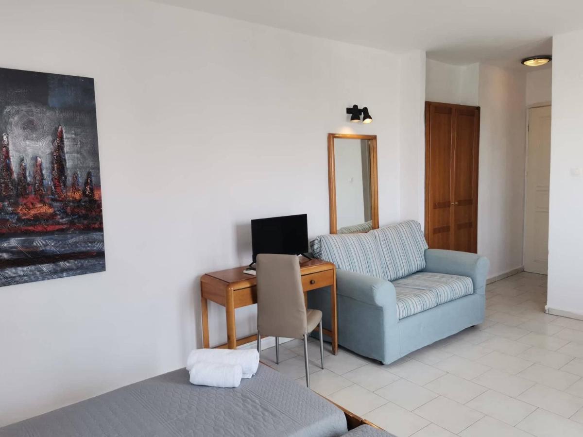 Pantheon Apartments 科斯镇 外观 照片